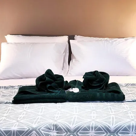 Joanna Deluxe * Kynopiástai