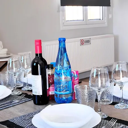 Joanna Deluxe شقة