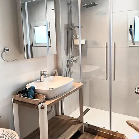 Joanna Deluxe * Kynopiástai